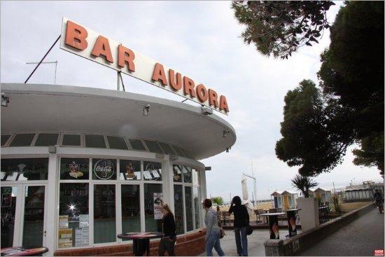Bar Aurora