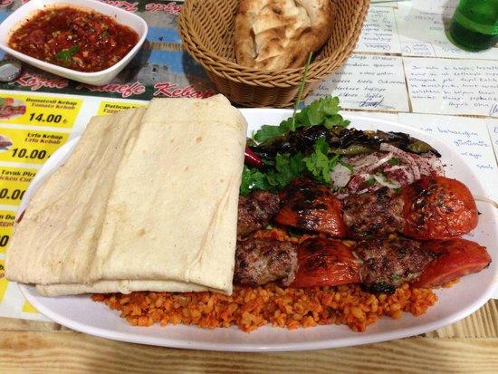 Gaziantep Közde Künefe Kebap Salonu
