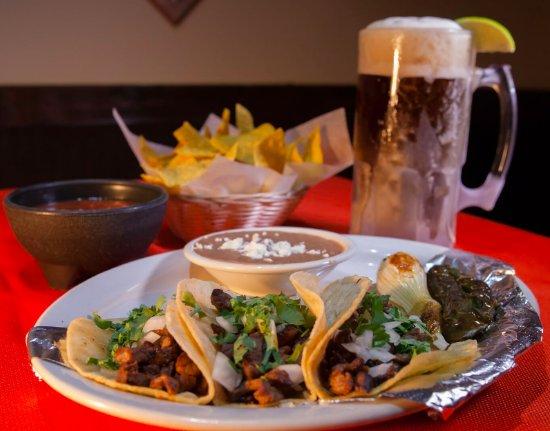 La Parrilla Fresh Mexican Bar & Grill