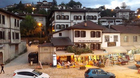 Atiş Butik