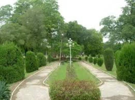 Jinnah Gardens