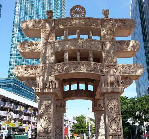 'Torana' Gate