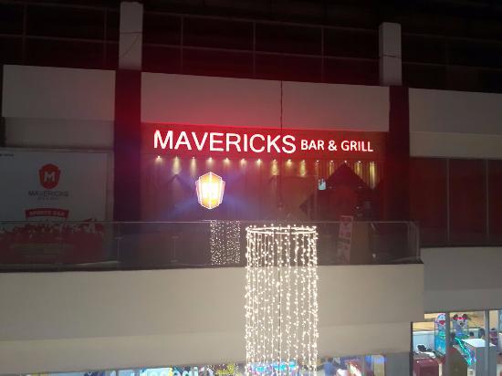 Mavericks Bar & Grill