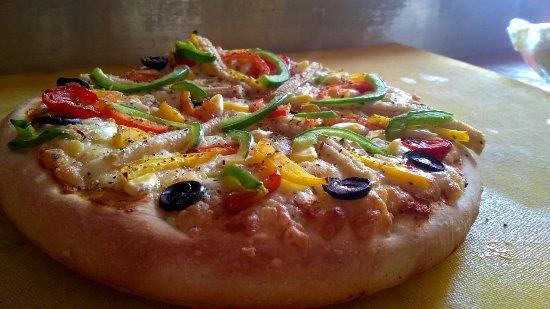 Laziz Pizza Cum Guavaz Natural Icecream