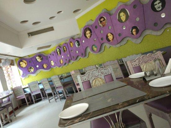 Hollywood Bollywood Restaurant