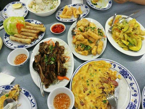 Sam Woo Vietnamese Cafe