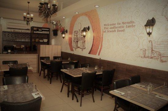 Mendis Restaurant