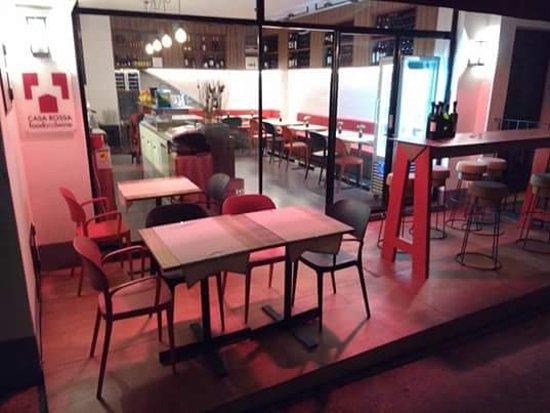 Casa Rossa Food & Wine