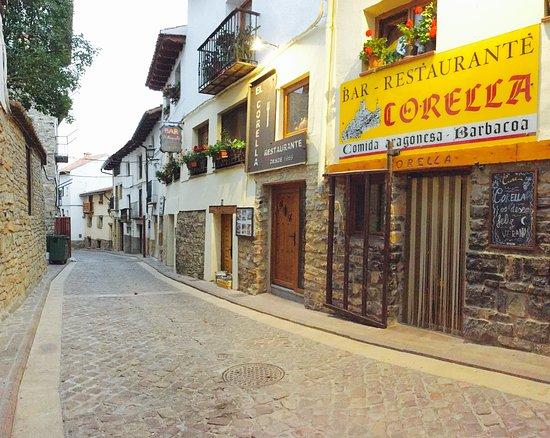 Bar e Corella