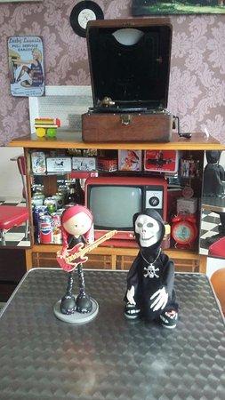 Brother's Rock Burger