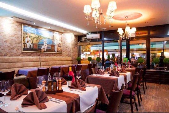 Savoca Pizzeria & Ristorante