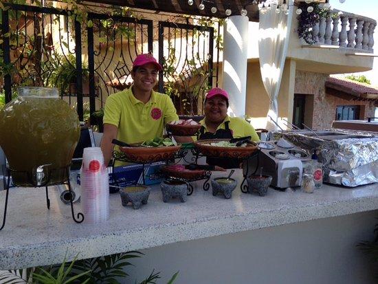 De Chile Mole Y Pozole