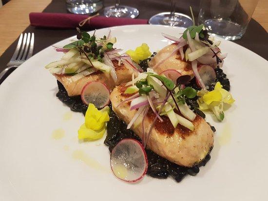 Epoca Restaurante Peruano Fusion