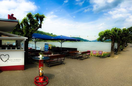 Cafe Promenade