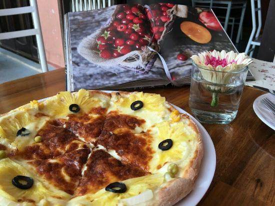 Oregano Pizza