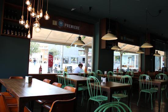 La Premiere Restaurant