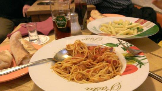 Pizzeria Bella Napoli
