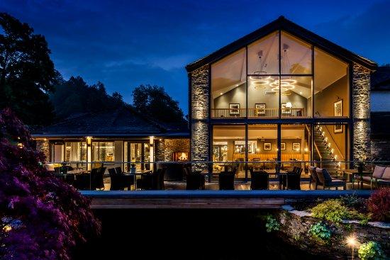 Stove Bar and Restaurant