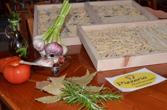 Mediterraneo Pizzeria and Pasta