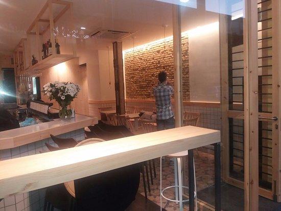 Cafe Bar Central