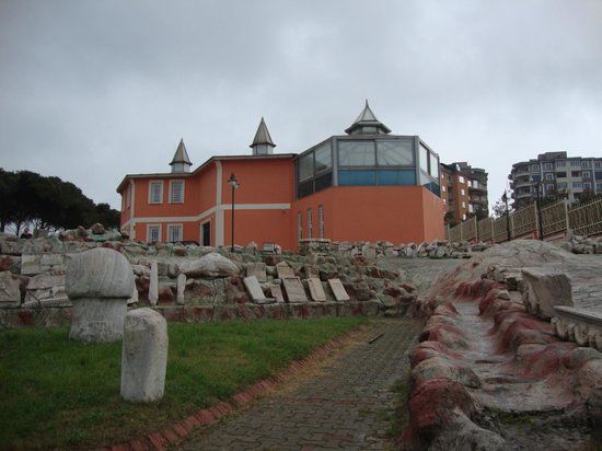 Bandırma Arkeoloji Müzesi