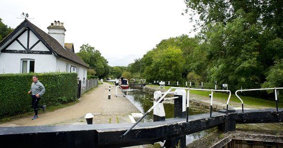 Denham Lock Canalside