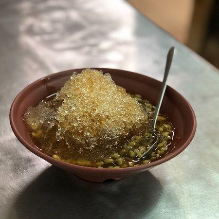 A Bo Green Bean Dessert