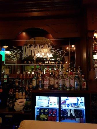 Dirty Nelly Irish Pub
