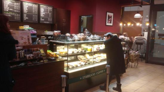 Starbucks Hyundai D-Cube B2