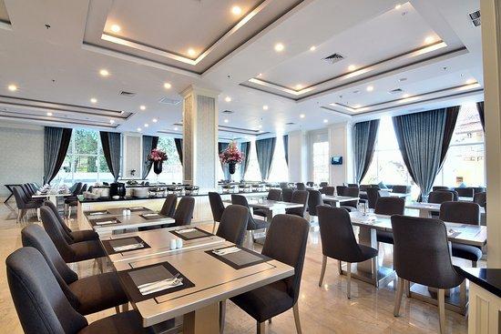 Sri Manganti Restaurant