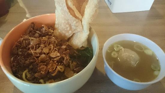 Bakso Lapangan Tembak Senayan