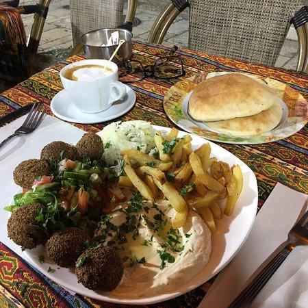 Andalous Resturant