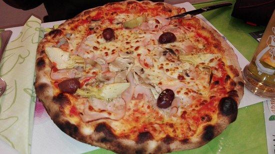 Aroma Pizzeria