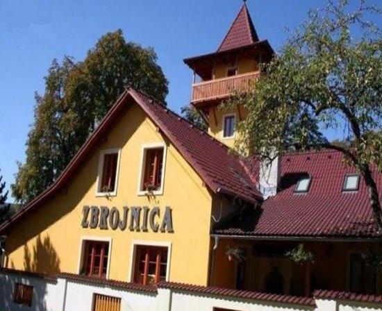 Pizzeria Zbrojnica