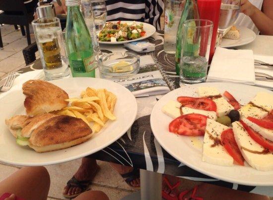 Barramundi Café