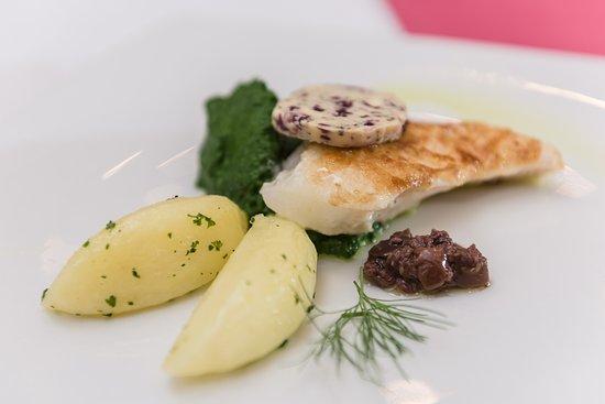 Flamingo Bay Restaurant & Bar