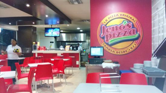 Jeno's Pizza
