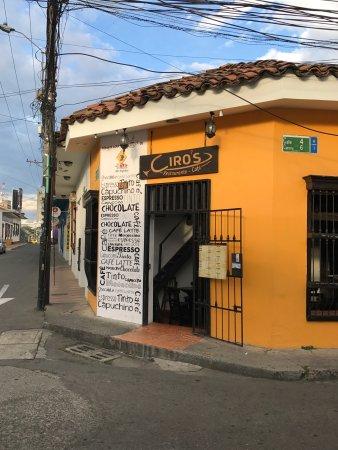 Ciros
