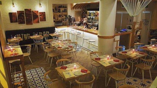 Vinsanto Italian Wine Bar