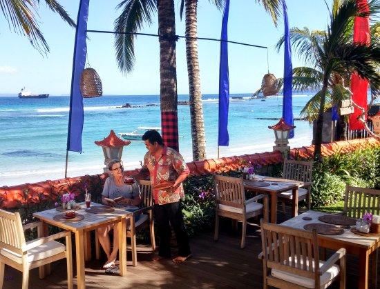 Nusa Indah Bar & Restaurant