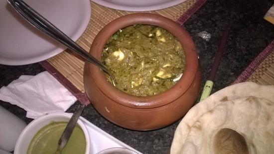 Mejwani Family Garden Restaurant