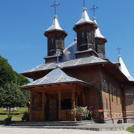 The Saint Trinity-Moiseni