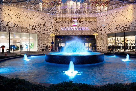 Vadistanbul Shopping Center