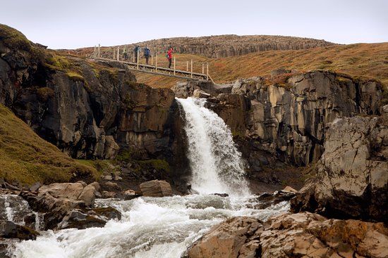 Waterfall Circle