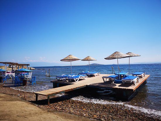 Cunda Kesebir Beach