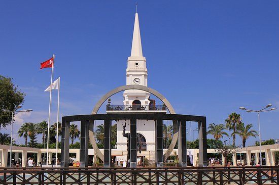 Kemer Cumhuriyet MeydanI