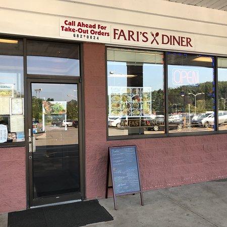 Fari's Diner