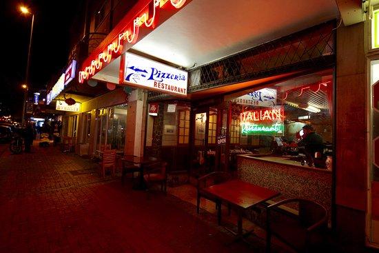 Pizzeria Napoletana
