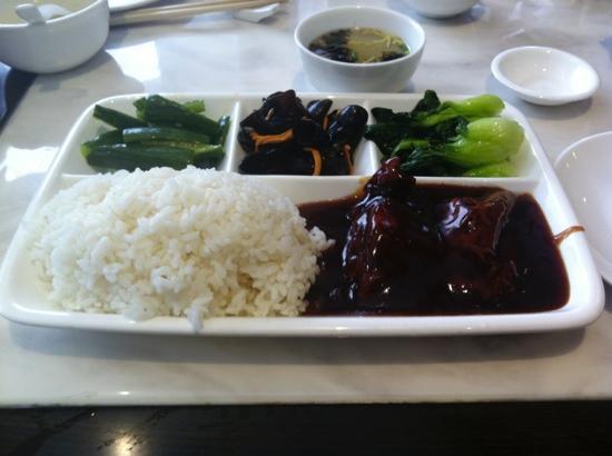 SanFengQiao Restaurant