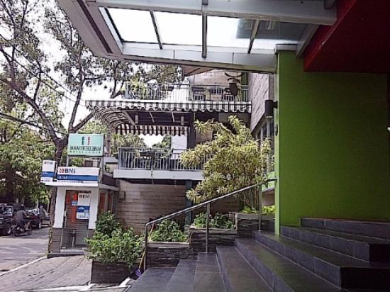 Bamboo Inn Cafe